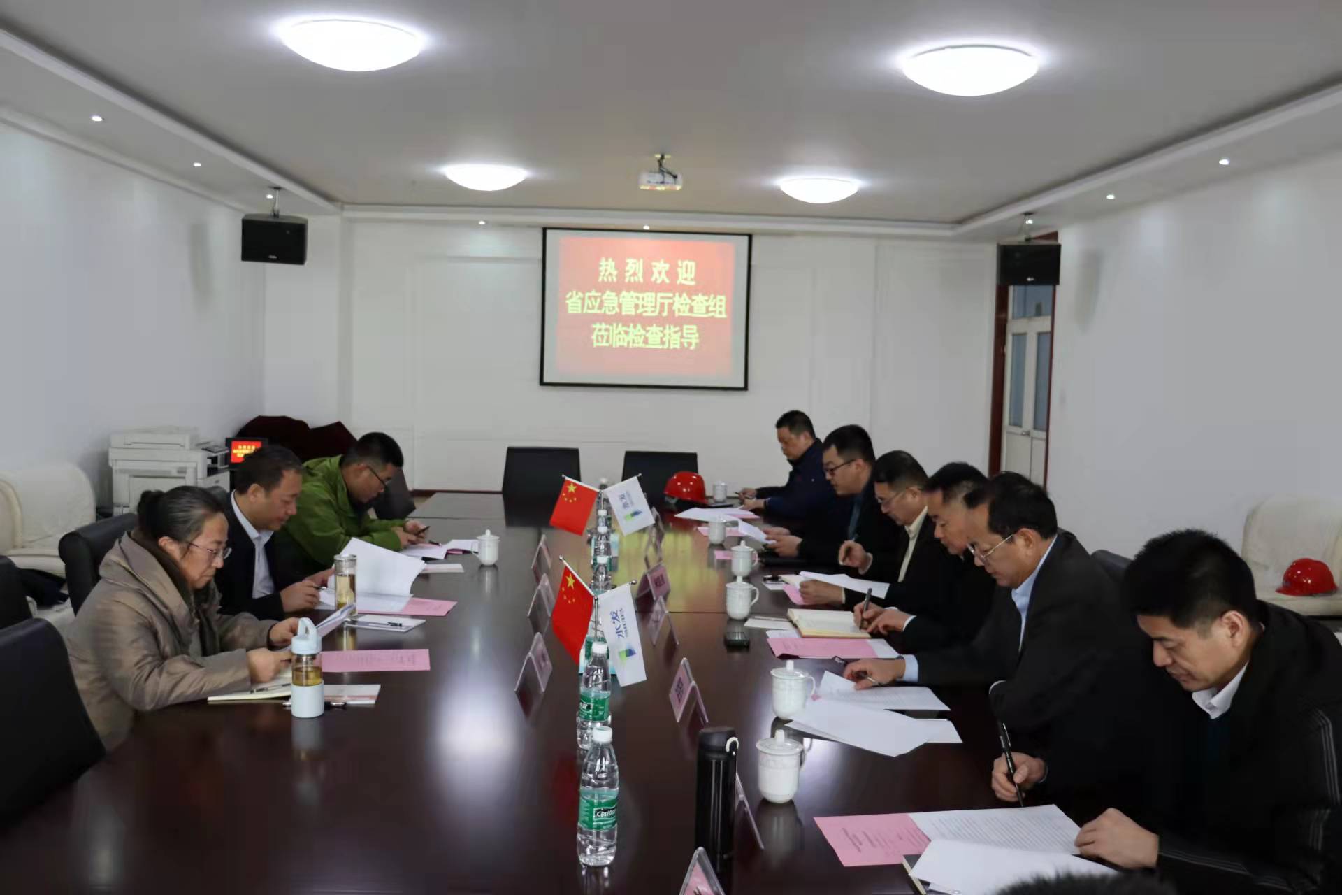 山東省應(yīng)急廳會(huì)同水發(fā)集團(tuán)開(kāi)展安全生產(chǎn)督導(dǎo)檢查