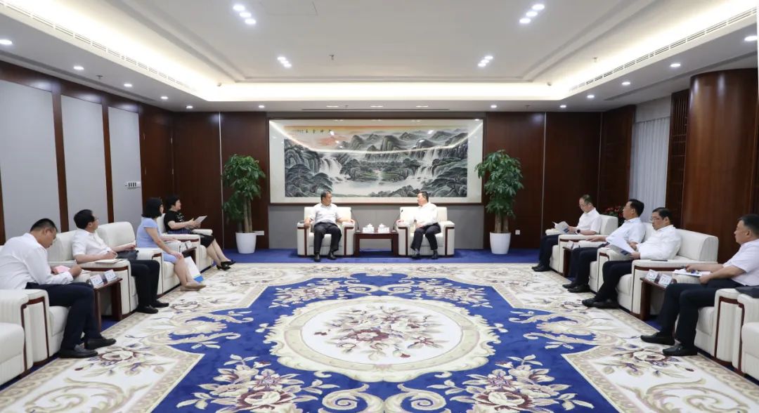 劉志國帶隊(duì)赴中國電氣裝備集團(tuán)洽談合作